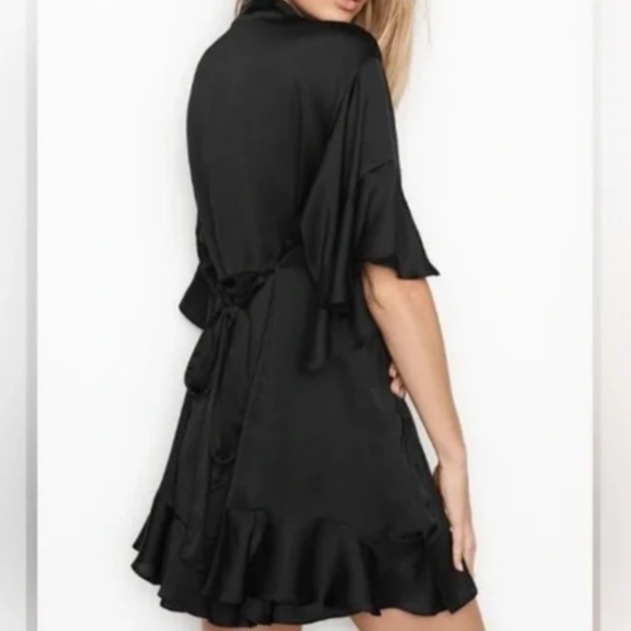 Victoria's Secret Black Satin Ruffled Robe size XS/S - Picture 9 of 9